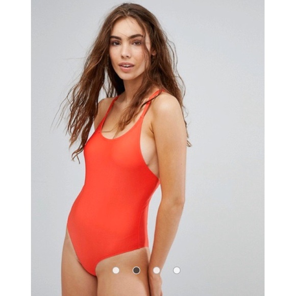 NEW! BRAVE SOUL Scoop Back Swimsuit - Picture 3 of 5